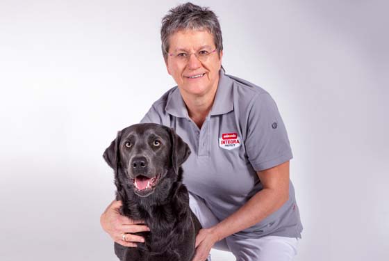 Tierärztin mit Hund